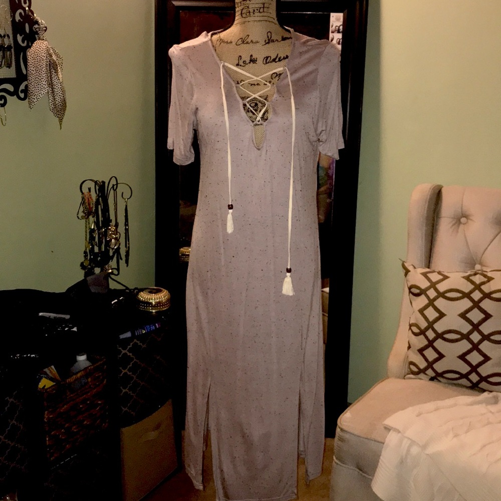 NWT Blush Noir Speckled MIDI Dress w/Lace-Up Front